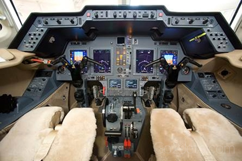 Hawker 900XP